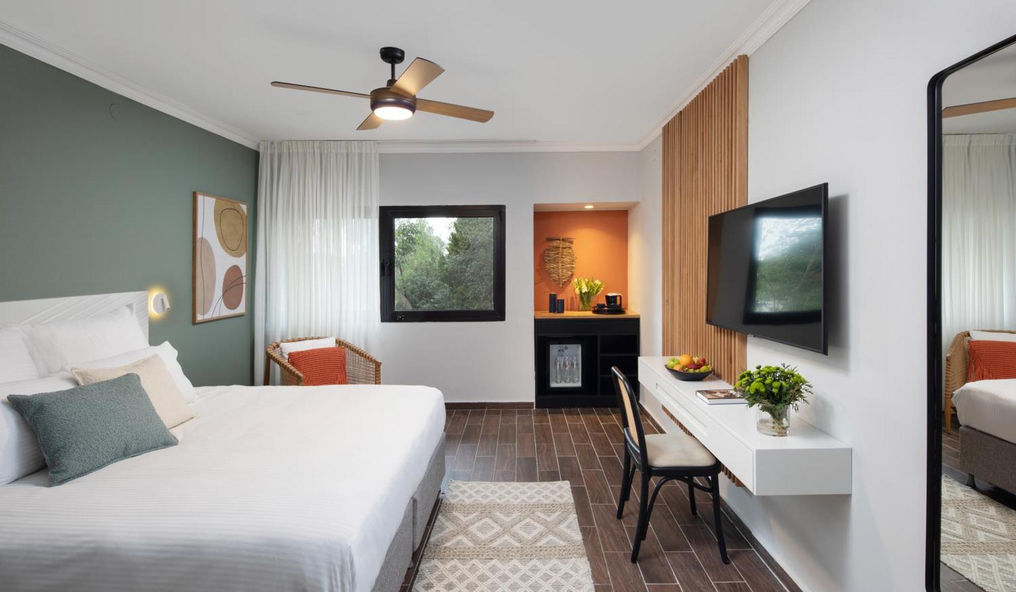 C Hotel Neve Ilan Dış mekan fotoğraf