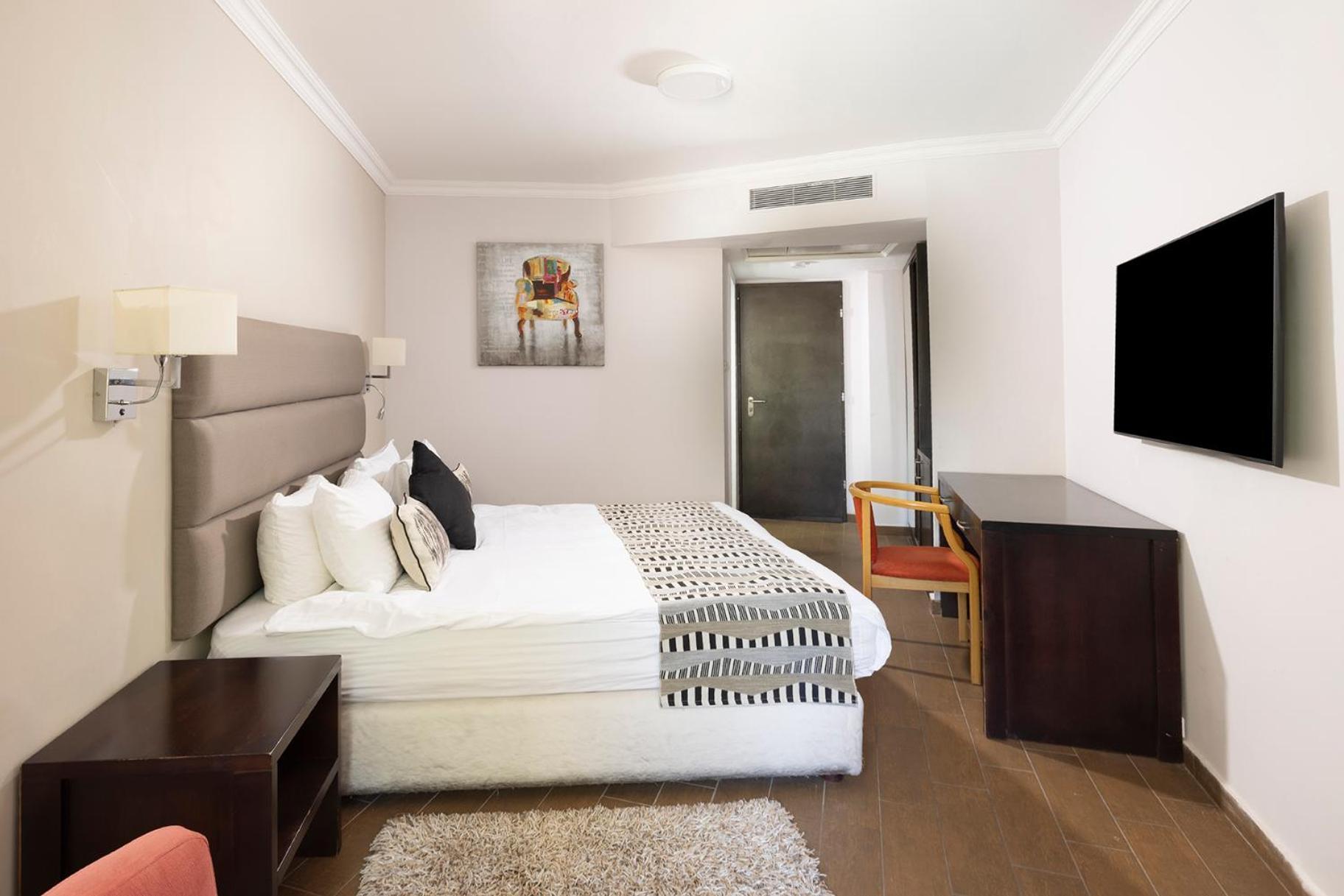 C Hotel Neve Ilan Dış mekan fotoğraf
