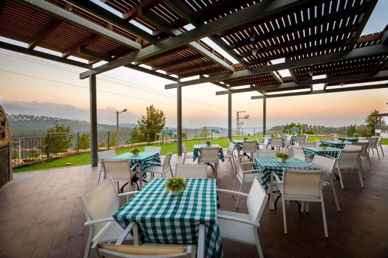 C Hotel Neve Ilan Dış mekan fotoğraf